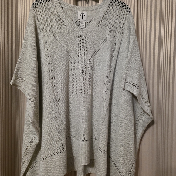 Rain & Rose Sweaters - Elegant Knit Women's Sweater in Light Gray
